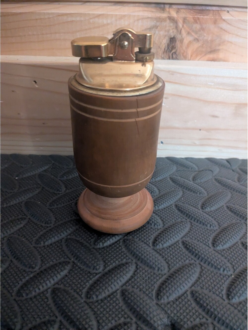 Vintage lighter